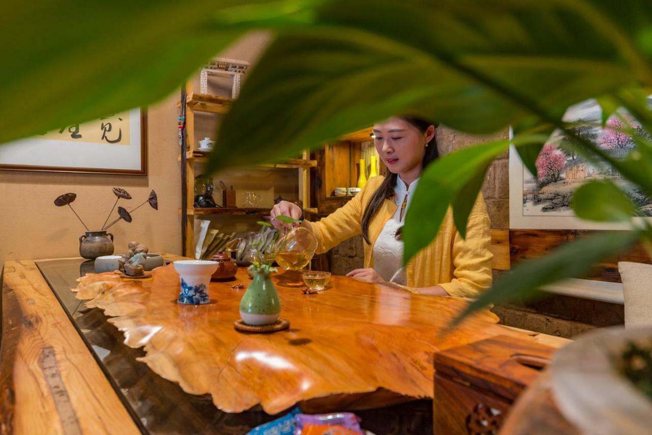 Yunxianju Tea Culture Theme Hotel Kunming Buitenkant foto