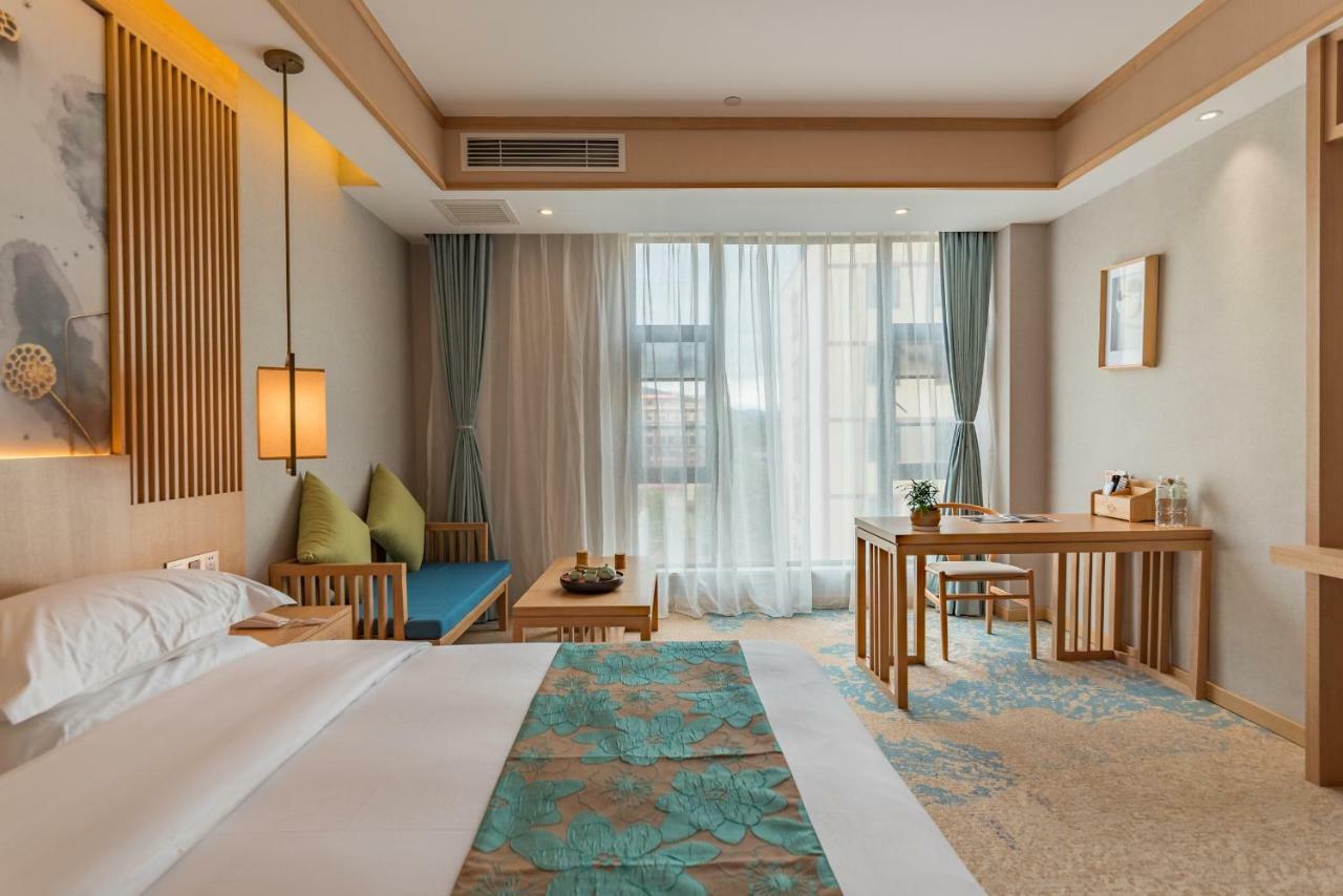 Yunxianju Tea Culture Theme Hotel Kunming Buitenkant foto